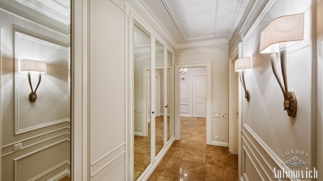 Apartment  Interior Modern Classics Photo