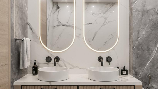 Pioneering Modern Bathroom Interior Design