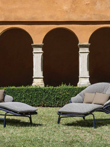 Luxury Outdoor Furniture Selections